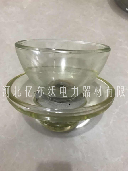 產(chǎn)品名稱：玻璃針式絕緣子3
